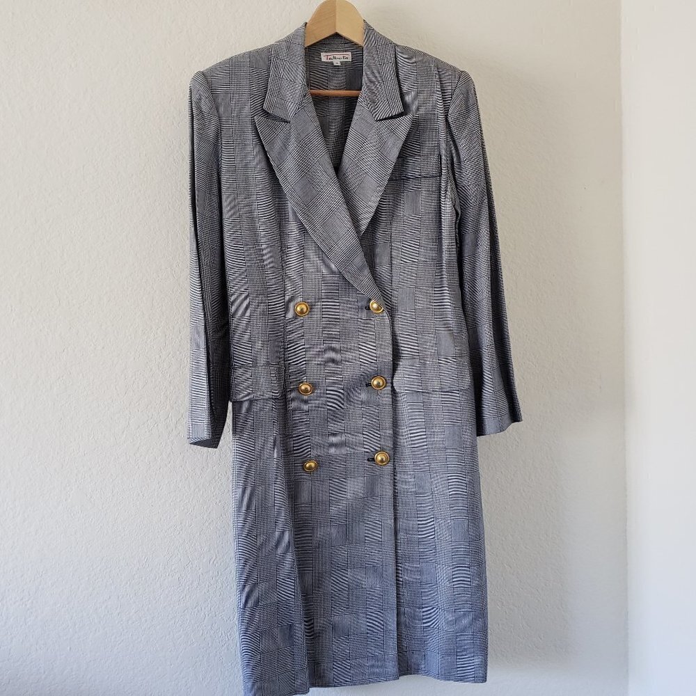 Vintage - Talbots Blue and White Lined Coat Dress with Gold Metal Buttons Size 8